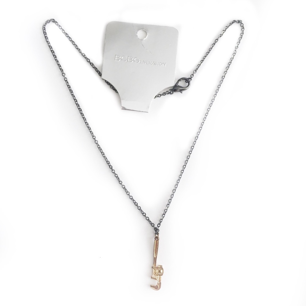 BCBGENERATION DAINTY NECKLACE GUNMETAL GOLD TONED
